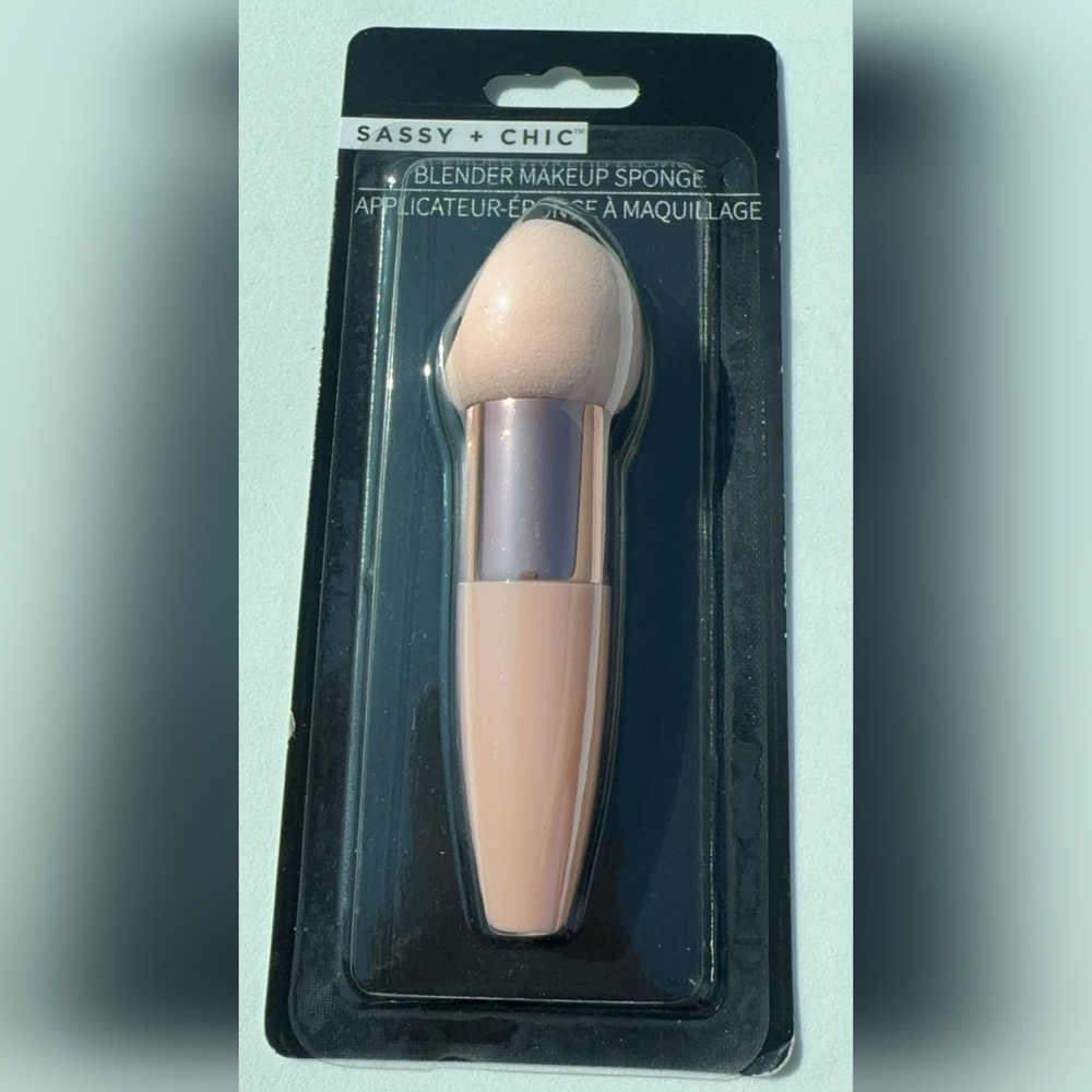 Blender makeup sponge
